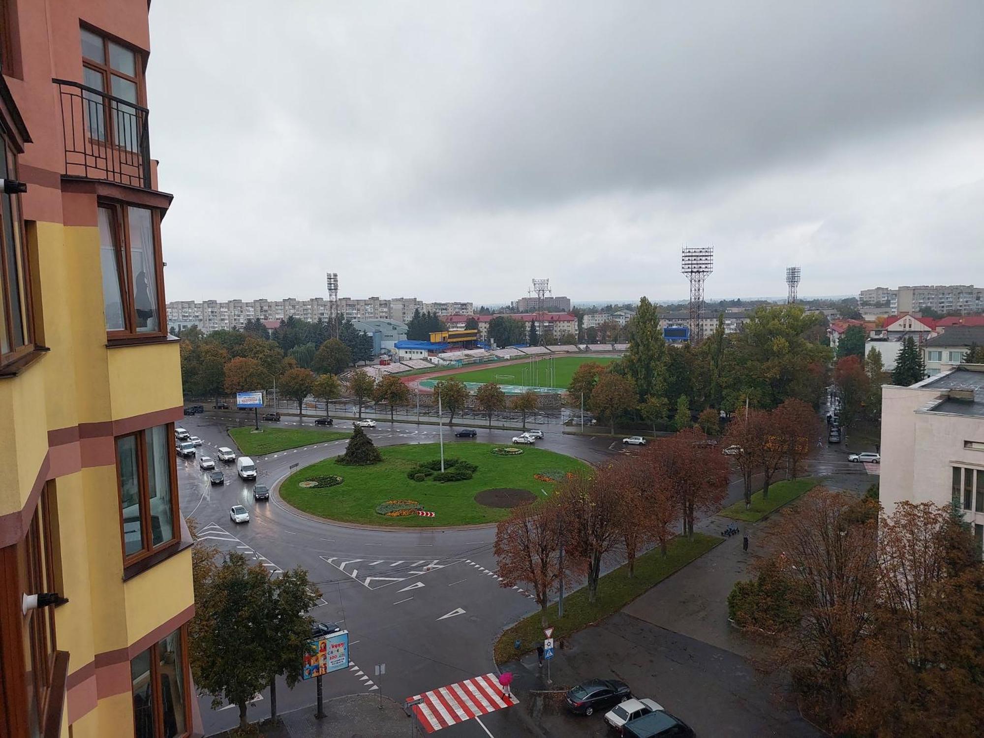 Романтичні Апартаменти У Центрі Lutsk Exterior photo